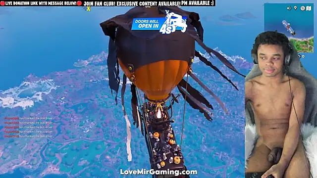 Snapshot of lovemirgaming chatting on October 17, 10:22 pm lovemirgaming online show from October 17, 10:22 pm