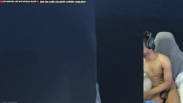 Snapshot of lovemirgaming chatting on March 18, 5:56 am lovemirgaming online show from March 18, 5:56 am