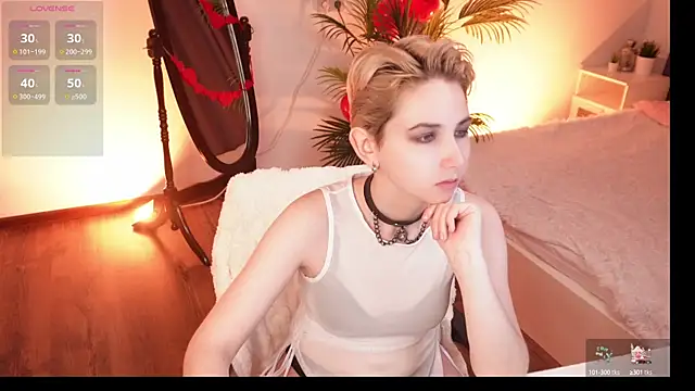 Aurora First online show from February 7, 2:26 pm