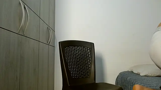 lonelydick2002 online show from October 29, 10:25 am