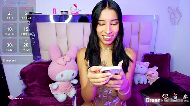 Snapshot of Silver_Rosex chatting on November 7, 5:12 am Silver Rosex online show from November 7, 5:12 am