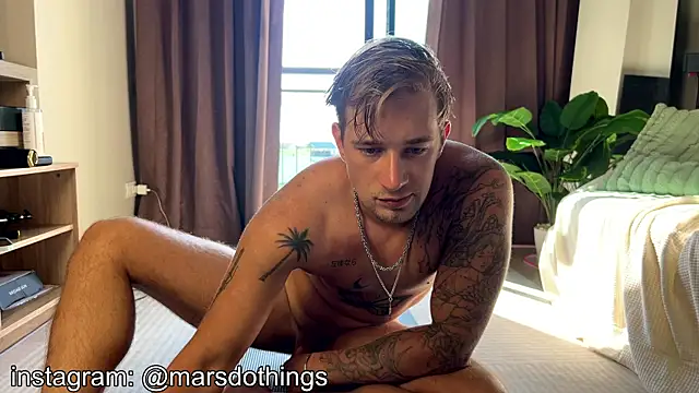 YourMarsLove online show from November 29, 2:12 am