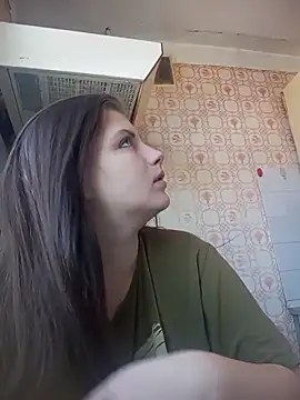 Lauren Amabel online show from March 23, 9:42 am