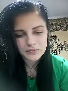 Lauren Amabel online show from December 19, 3:36 pm