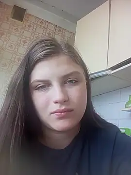 Lauren Amabel online show from April 25, 1:03 pm