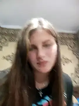 Lauren Amabel online show from November 7, 7:40 pm