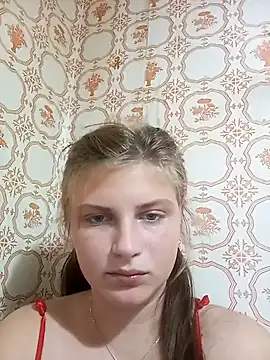 Lauren Amabel online show from November 9, 8:13 pm