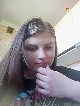 Lauren Amabel online show from May 4, 9:23 am