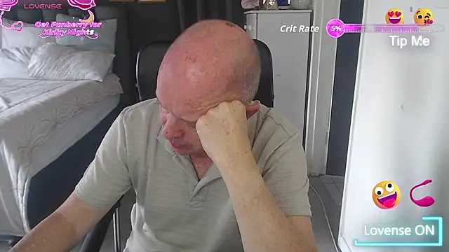 boeslaboes1 online show from March 1, 6:24 am