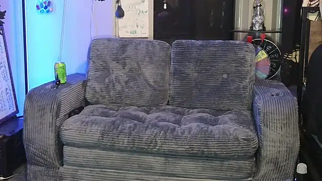 trashbrat online show from February 4, 3:23 am