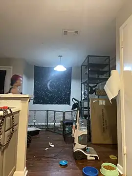 trashbrat online show from March 4, 4:31 am