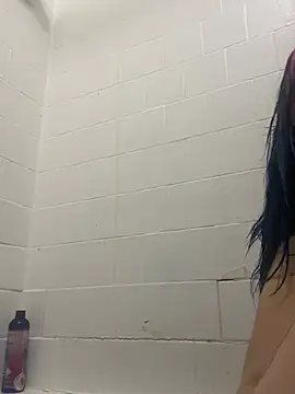 Snapshot of trashbrat chatting on July 2, 4:40 am trashbrat online show from July 2, 4:40 am