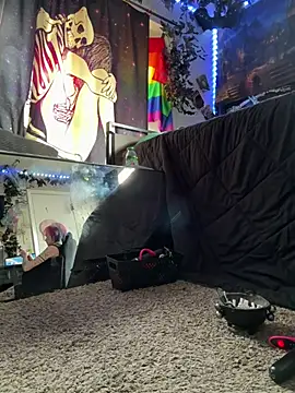 trashbrat online show from June 3, 7:18 pm