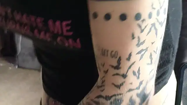 trashbrat online show from March 11, 12:37 am