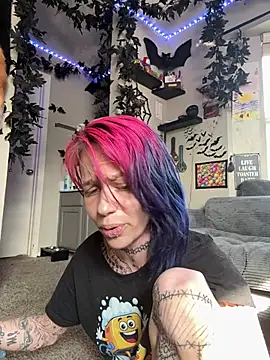 trashbrat online show from May 26, 10:41 pm