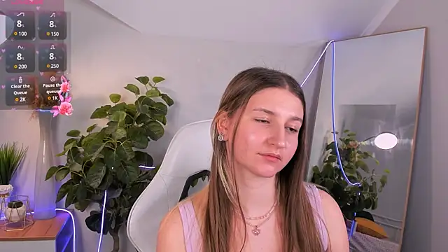 Snapshot of Katty_Bacchus chatting on February 23, 5:29 pm Katty Bacchus online show from February 23, 5:29 pm