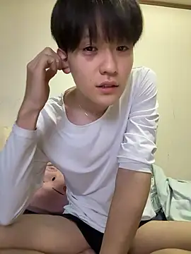 riku38777 online show from December 21, 2:30 pm