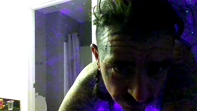 justthetip4209 online show from March 23, 11:48 pm