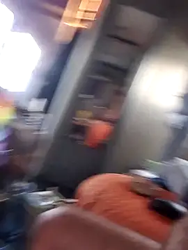 Snapshot of LuluEros chatting on March 23, 5:32 am LuluEros online show from March 23, 5:32 am