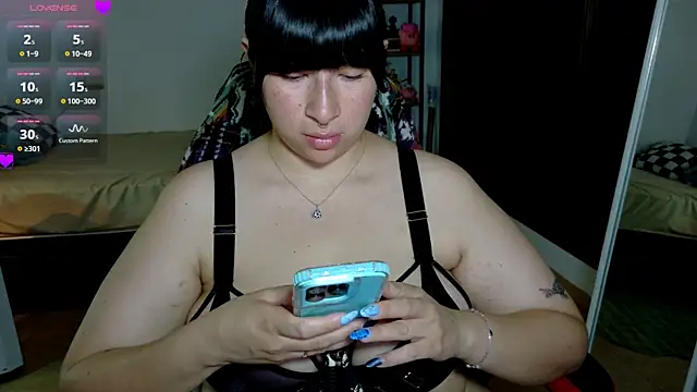 Snapshot of Caitlyn_lust chatting on June 30, 11:32 am Caitlyn lust online show from June 30, 11:32 am