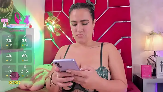 VeronicaOlson  online show from November 29, 4:12 am