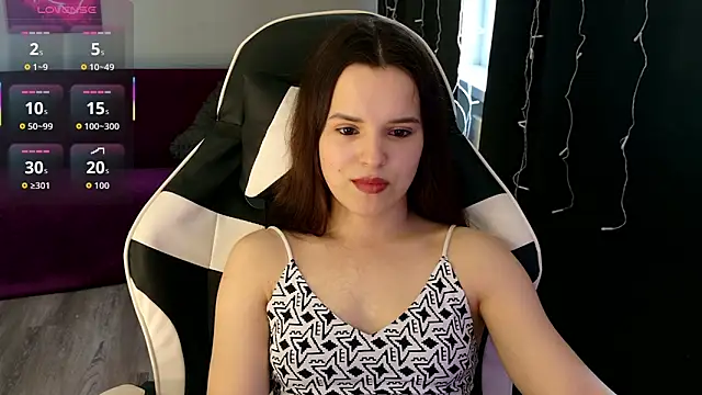 Harleen Moore online show from June 6, 5:12 am