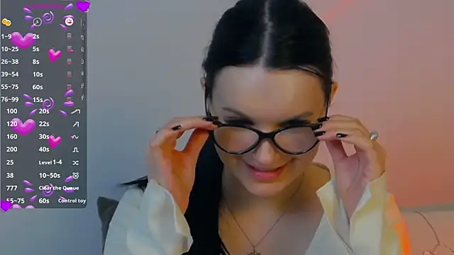 Snapshot of Lolipopss chatting on February 21, 6:15 pm Lolipopss online show from February 21, 6:15 pm