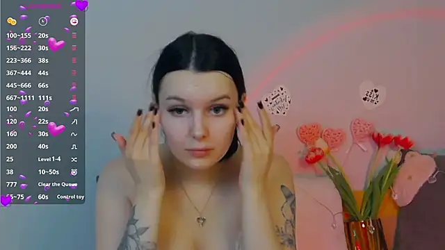 Snapshot of Lolipopss chatting on February 15, 5:39 pm Lolipopss online show from February 15, 5:39 pm