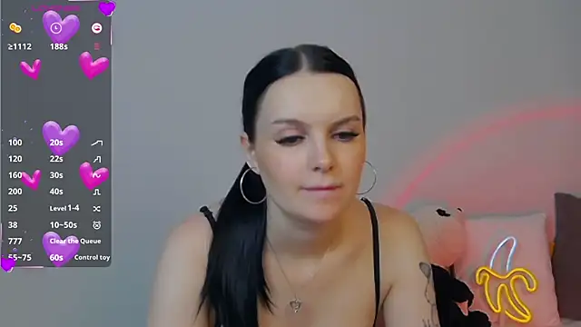 Snapshot of Lolipopss chatting on February 10, 6:24 pm Lolipopss online show from February 10, 6:24 pm