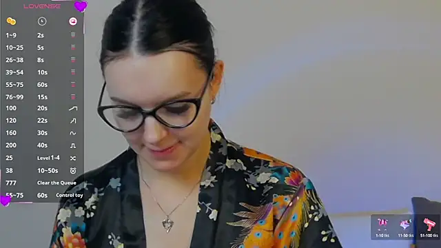 Snapshot of Lolipopss chatting on February 26, 5:31 pm Lolipopss online show from February 26, 5:31 pm