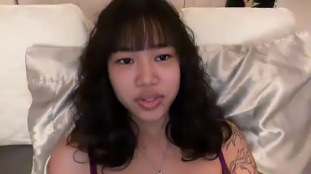 donna creamteam online show from February 16, 4:42 pm