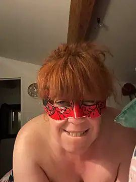 Snapshot of sweetinside_ chatting on May 29, 9:10 pm sweetinside online show from May 29, 9:10 pm
