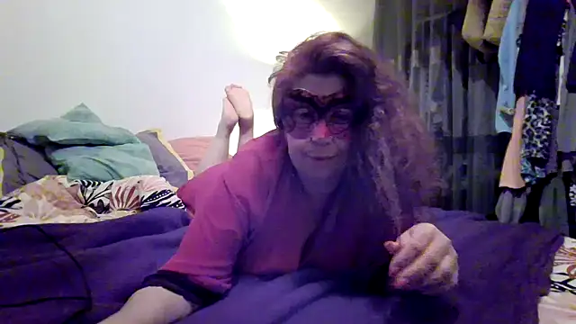 sweetinside  online show from April 12, 8:56 pm