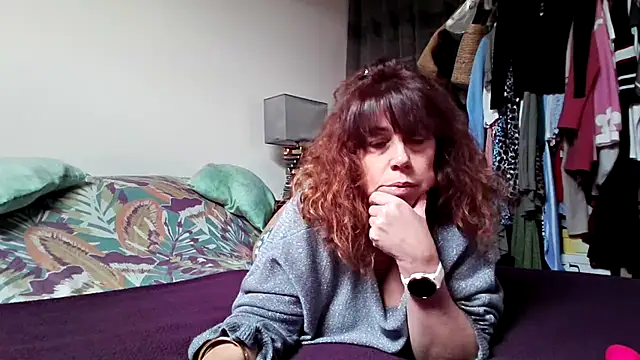 Snapshot of sweetinside_ chatting on December 16, 1:26 pm sweetinside online show from December 16, 1:26 pm