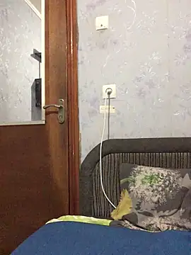 VikiiStoun online show from November 9, 4:33 pm