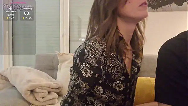 loucedxxx online show from February 3, 9:50 pm