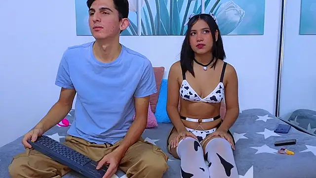 Ana and Leo online show from October 8, 2:07 pm