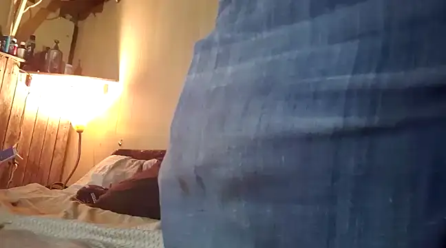 hesjustafriend online show from March 7, 7:08 am