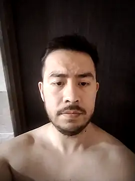 Man456545 online show from May 8, 6:23 pm