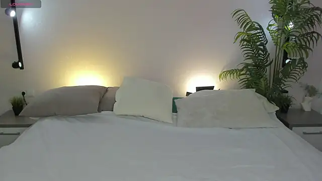 passi lover online show from October 27, 2:01 am