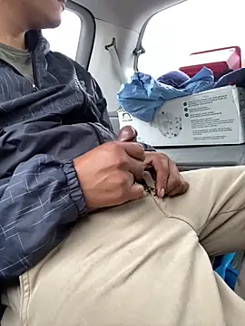 abrilito2 online show from March 5, 5:29 pm