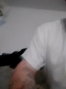 jayjay198080 online show from March 17, 1:50 pm