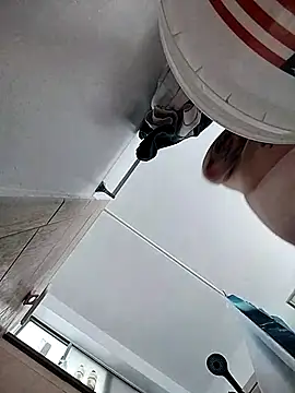 jayjay198080 online show from March 5, 10:43 pm