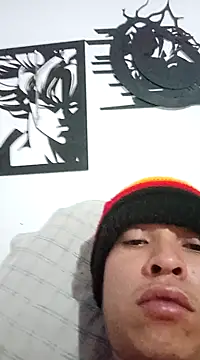 Snapshot of Javierjvl chatting on February 15, 12:37 am Javierjvl online show from February 15, 12:37 am