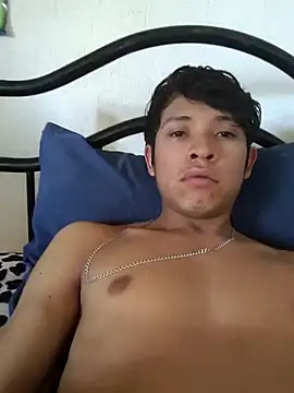 Snapshot of Javierjvl chatting on October 12, 10:11 pm Javierjvl online show from October 12, 10:11 pm