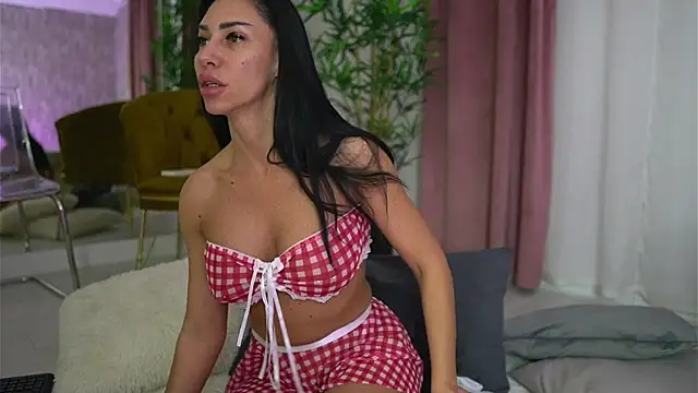 Snapshot of MyaBlack chatting on January 10, 4:30 am MyaBlack online show from January 10, 4:30 am