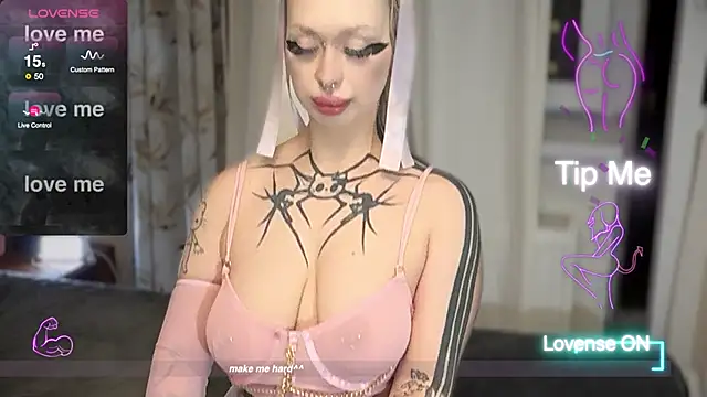 Gloryyaa online show from April 17, 10:23 pm