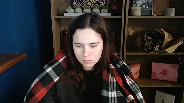 mini girly online show from October 6, 6:58 am