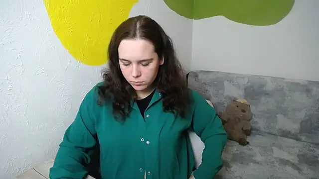 mini girly online show from November 6, 1:59 pm