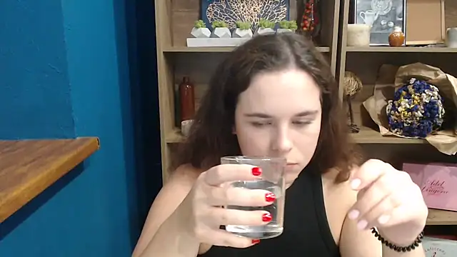 mini girly online show from September 24, 1:17 pm